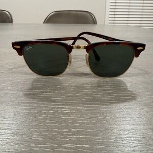 Ray-Ban Clubmaster Sunglasses - Tortoiseshell & Green